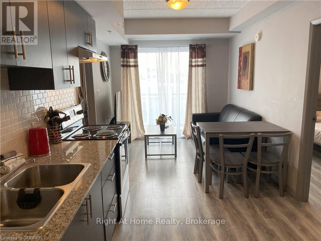 B510 - 275 Larch Street, Waterloo, Ontario  N2L 0J2 - Photo 5 - X11880127