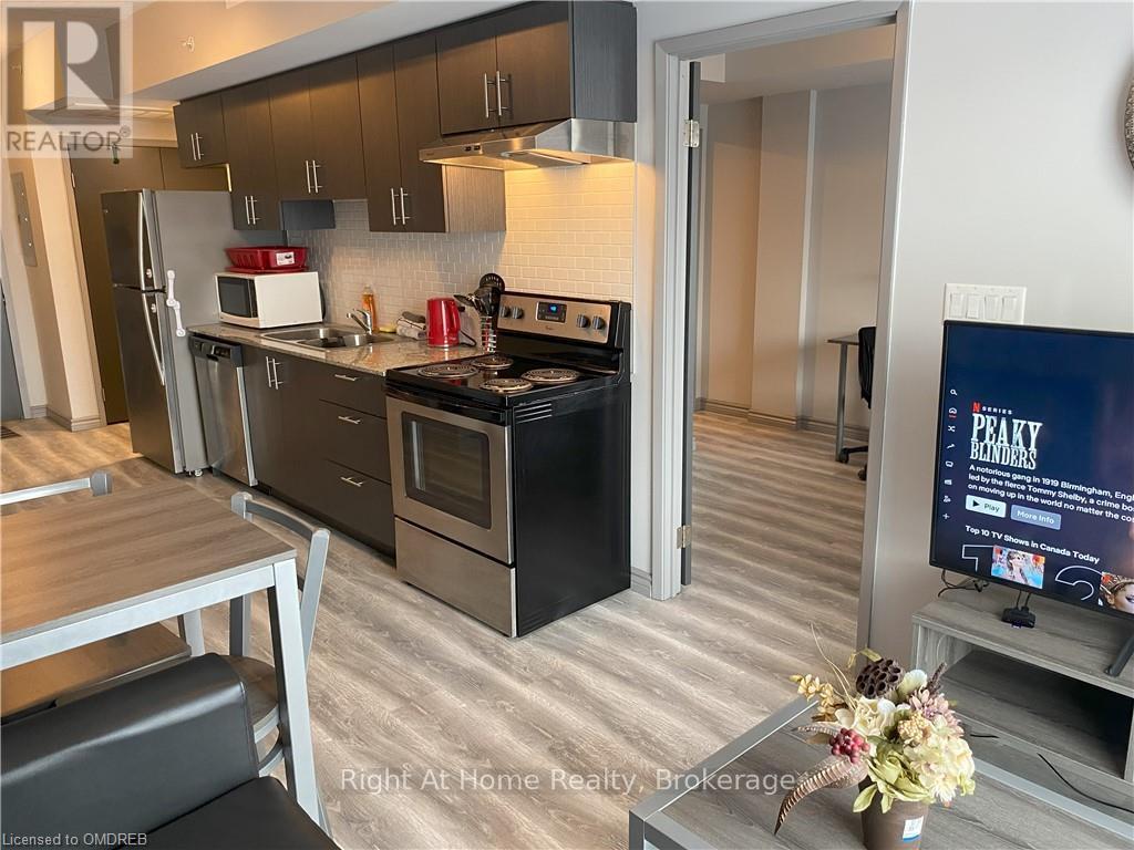 B510 - 275 Larch Street, Waterloo, Ontario  N2L 0J2 - Photo 7 - X11880127