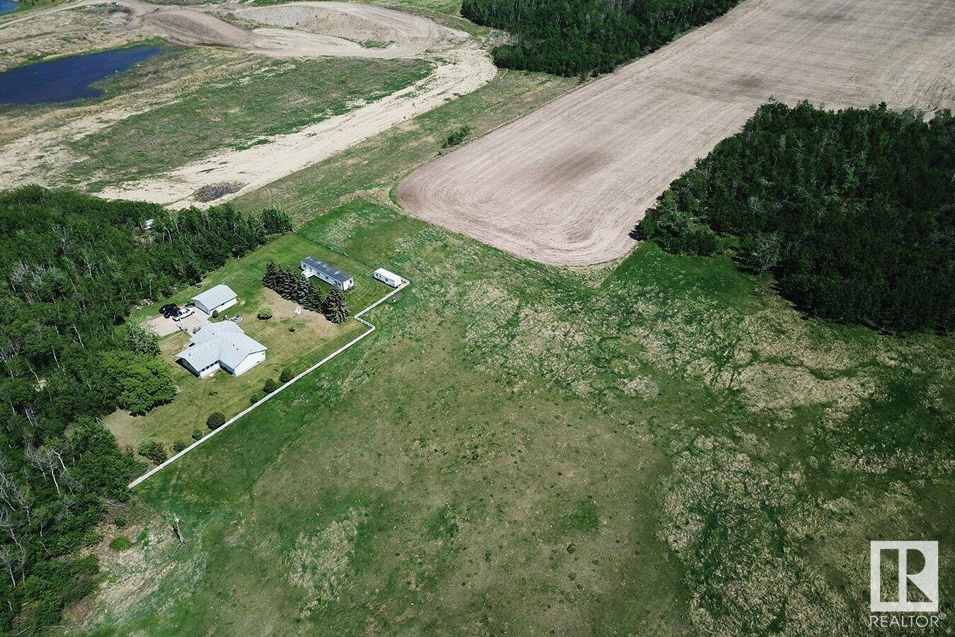 49279 Rr250, Rural Leduc County, Alberta  T4X 2T6 - Photo 3 - E4415240