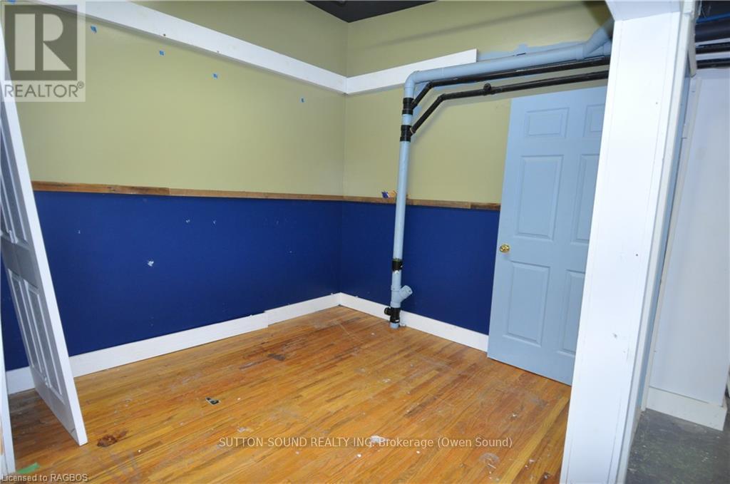 232 8th Street E, Owen Sound, Ontario  N4K 1L1 - Photo 9 - X10848259