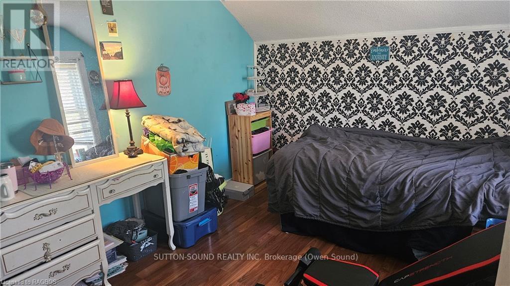 868 4th W, Owen Sound, Ontario  N4K 2N7 - Photo 13 - X10848047