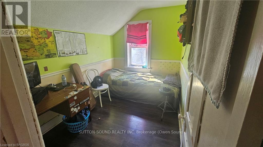 868 4th W, Owen Sound, Ontario  N4K 2N7 - Photo 15 - X10848047