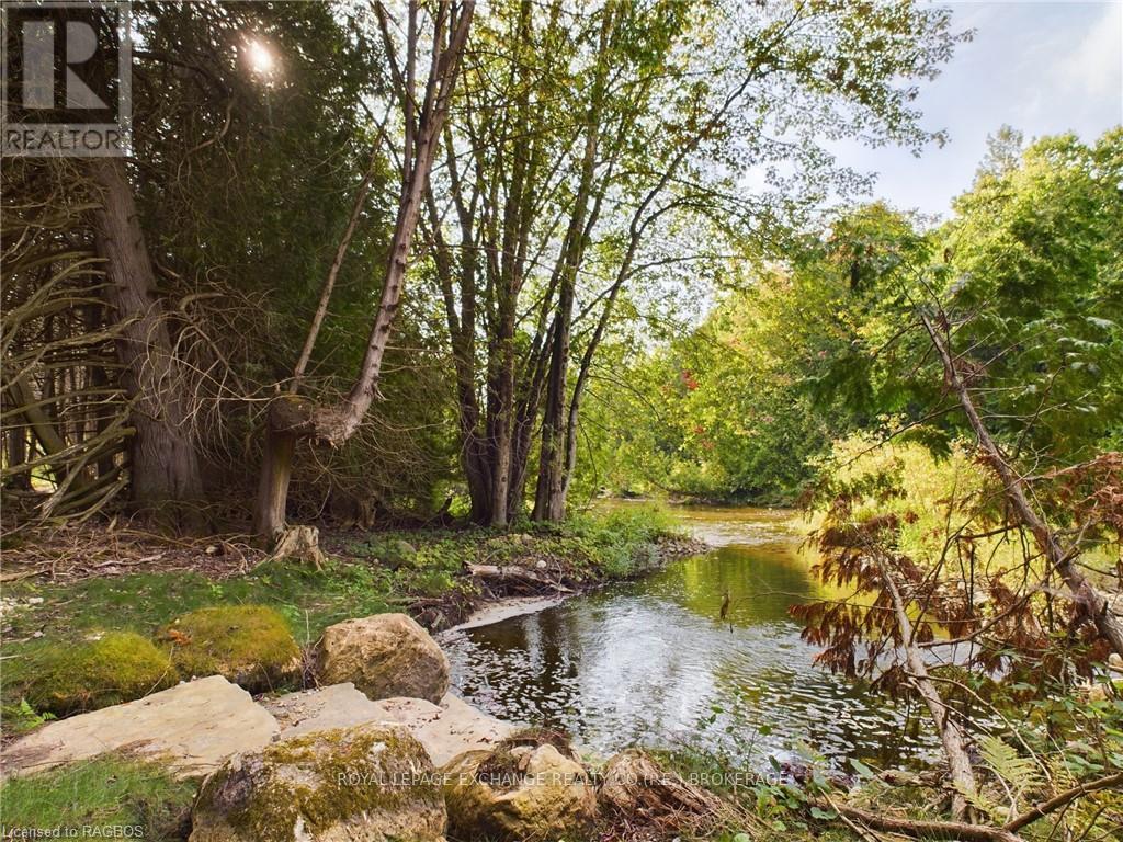 502265 Concession 10 Ndr, West Grey, Ontario  N0G 1S0 - Photo 3 - X10847646