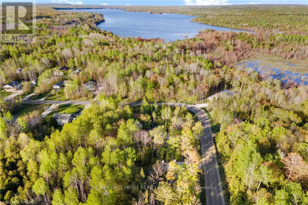 71 Maple Drive, Northern Bruce Peninsula, Ontario  N0H 1Z0 - Photo 2 - X10848731