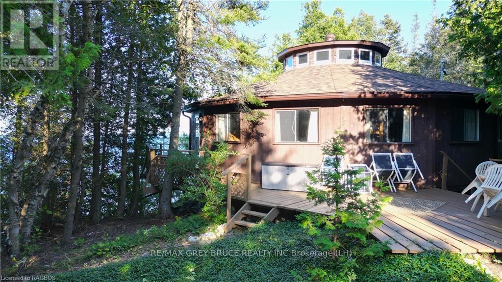 8 CARTER ROAD, Northern Bruce Peninsula, Ontario
