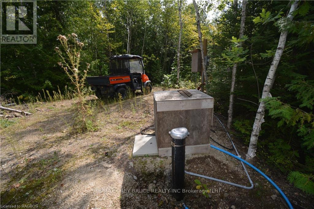 41 Noble Drive, Northern Bruce Peninsula, Ontario  N0H 1Z0 - Photo 32 - X10848742