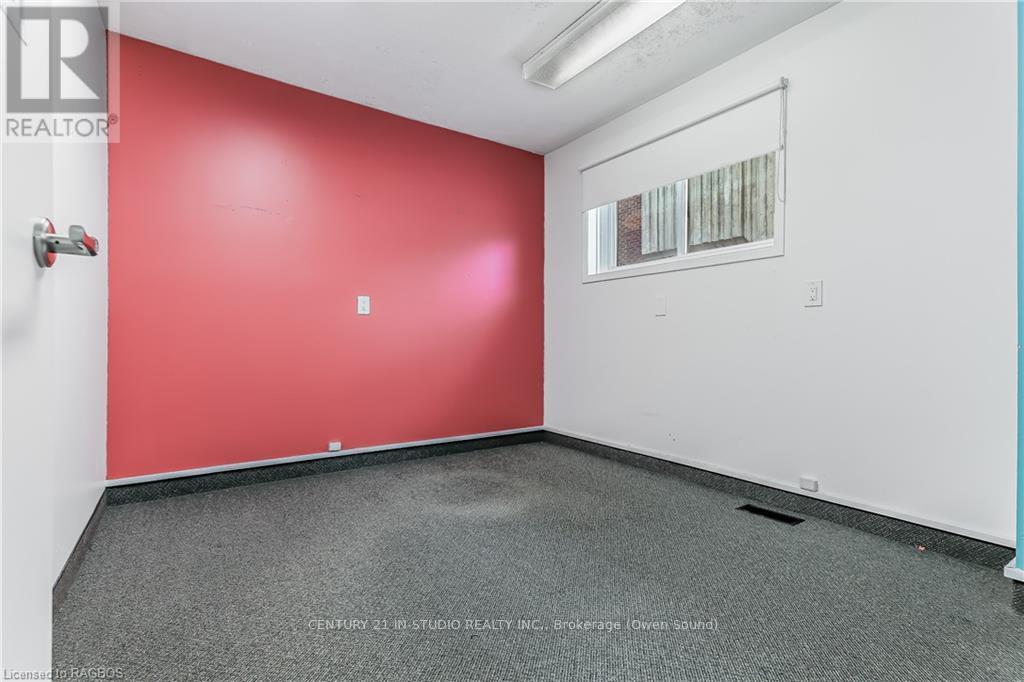 612 2nd Avenue E, Owen Sound, Ontario  N4K 2G8 - Photo 18 - X10848821