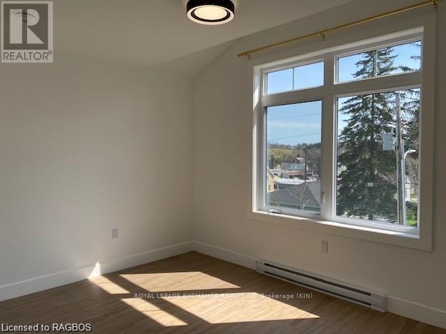 105 Maple Street, Brockton, Ontario  N0G 2V0 - Photo 12 - X10847661