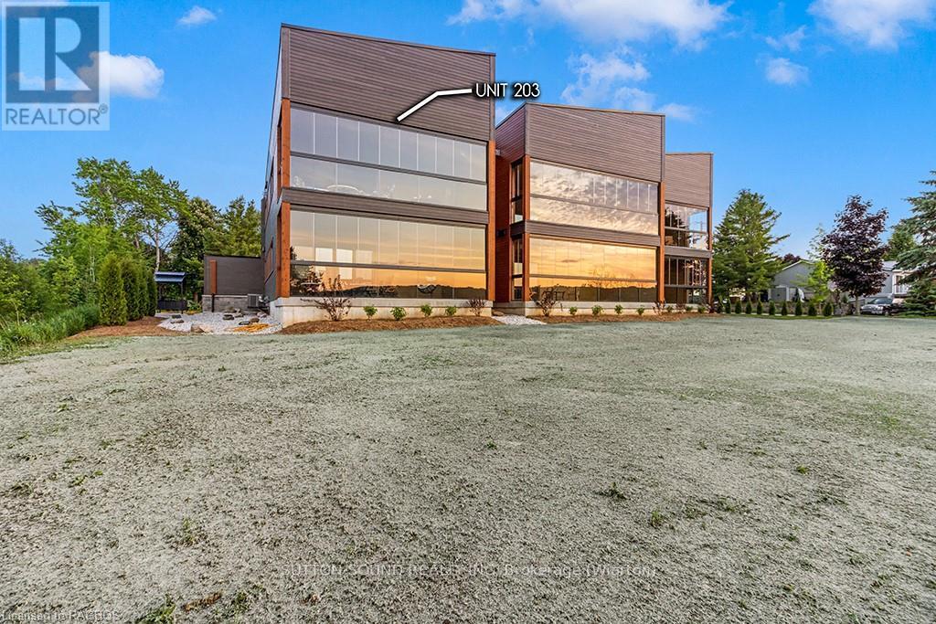 203 - 535 Isaac Street, South Bruce Peninsula, Ontario  N0H 2T0 - Photo 33 - X10848574