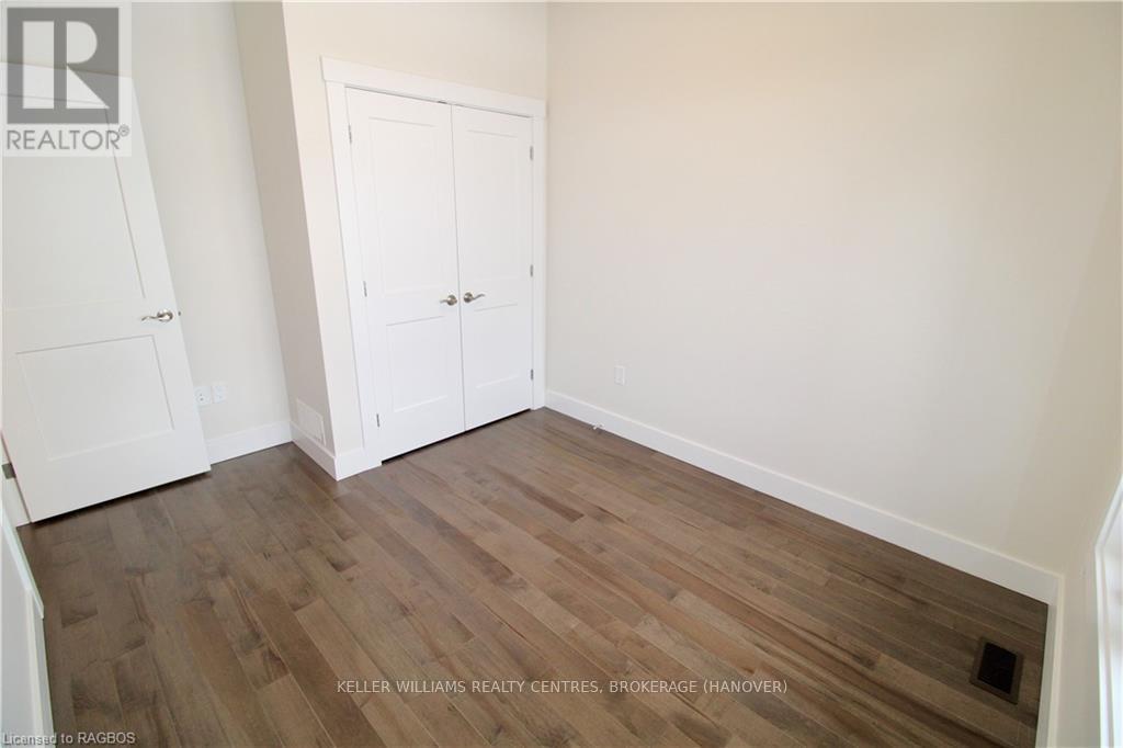 612 25th Avenue, Hanover, Ontario  N4N 3B8 - Photo 16 - X10848058