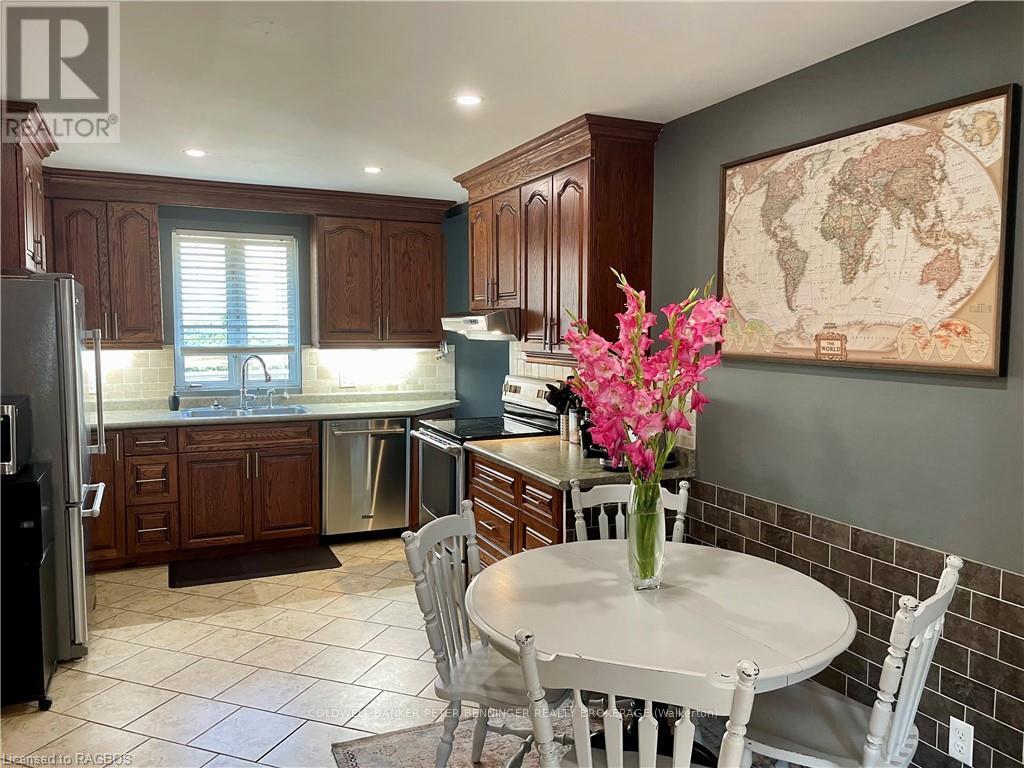 1204 Bruce Rd 12, South Bruce, Ontario  N0G 2V0 - Photo 8 - X10848035