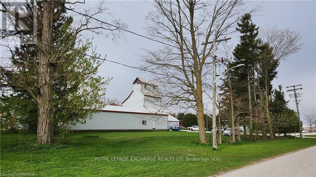 2 Malcolm Street, Huron-Kinloss, Ontario  N0G 2R0 - Photo 10 - X10846882