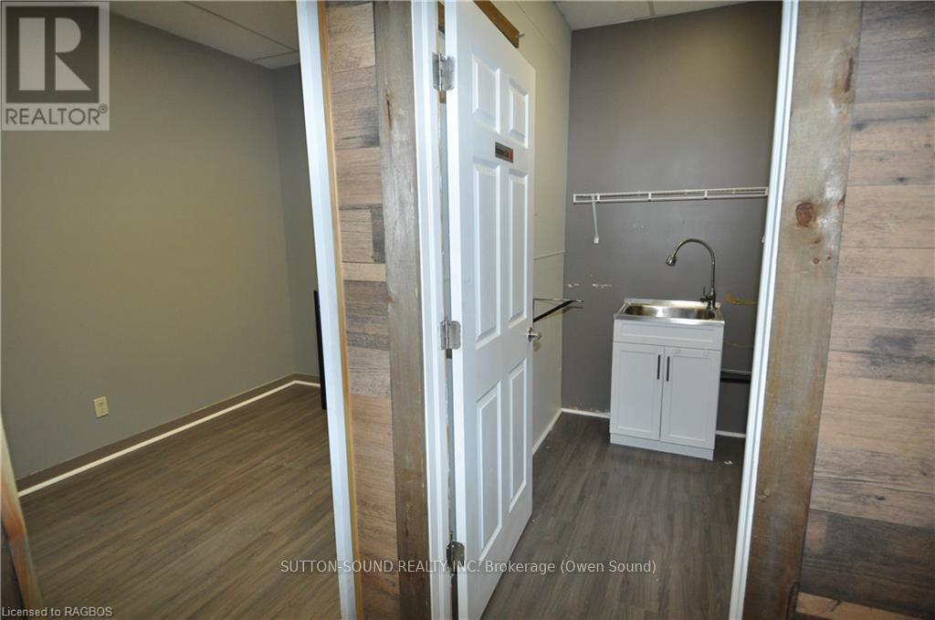 4c - 945 3rd Avenue E, Owen Sound, Ontario  N4K 2K8 - Photo 2 - X10851667