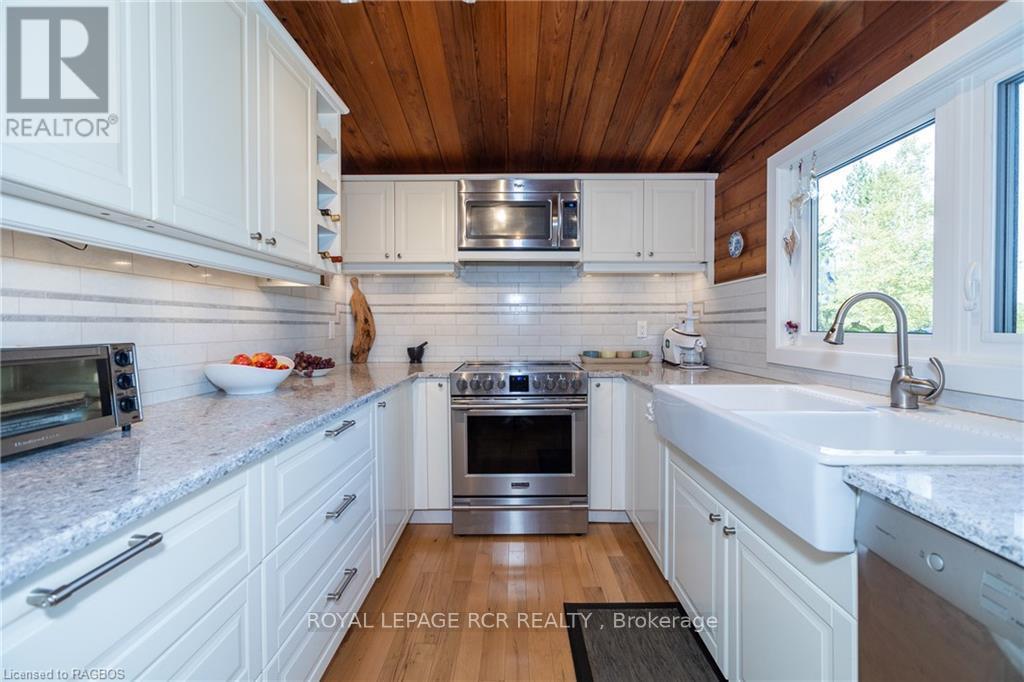 424135 Concession Road 6, West Grey, Ontario  N0C 1H0 - Photo 10 - X10848042