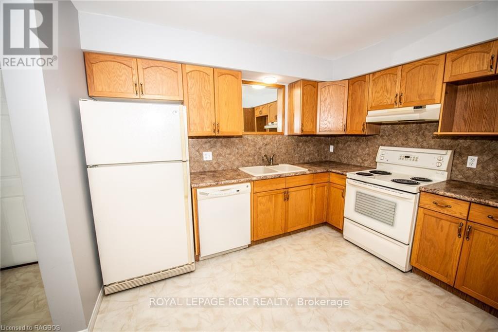 302 - 440 Durham Street W, Wellington North, Ontario  N0G 2L2 - Photo 18 - X10846850