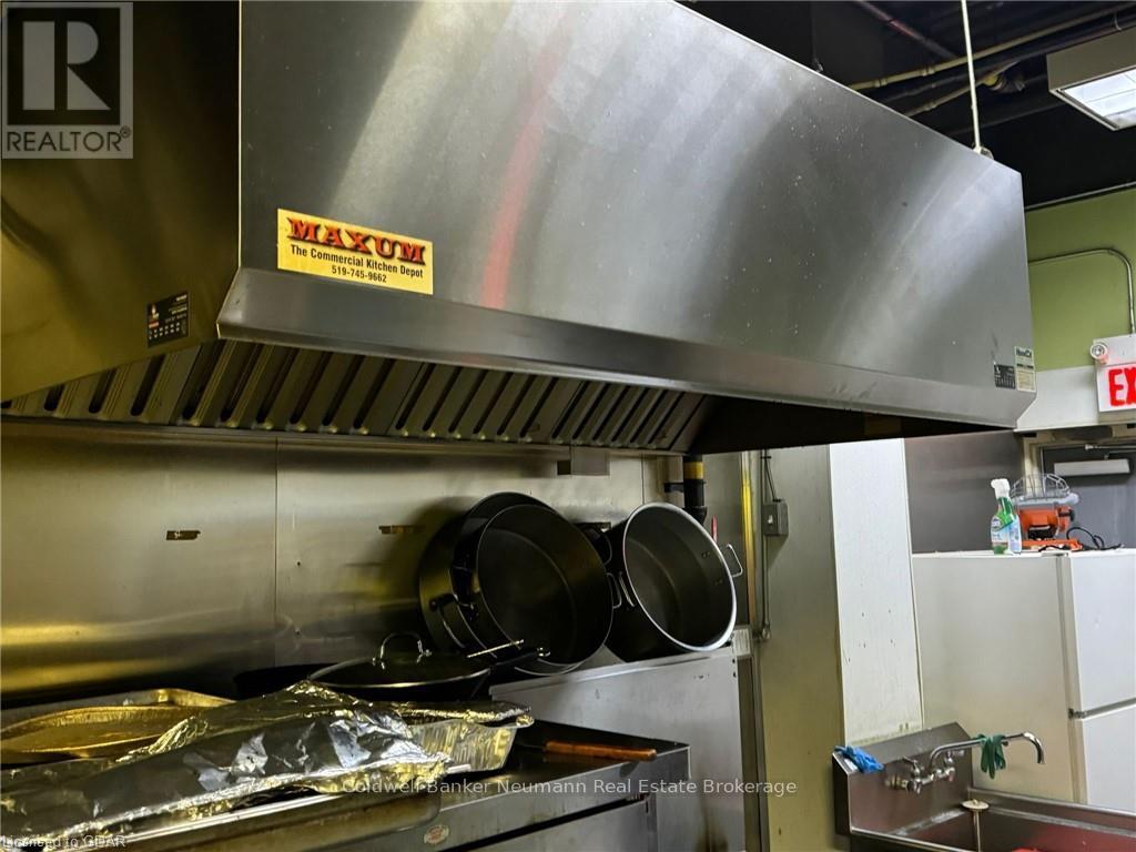 B9 - 221 Woodlawn Road W, Guelph, Ontario  N1H 1B6 - Photo 38 - X10875788