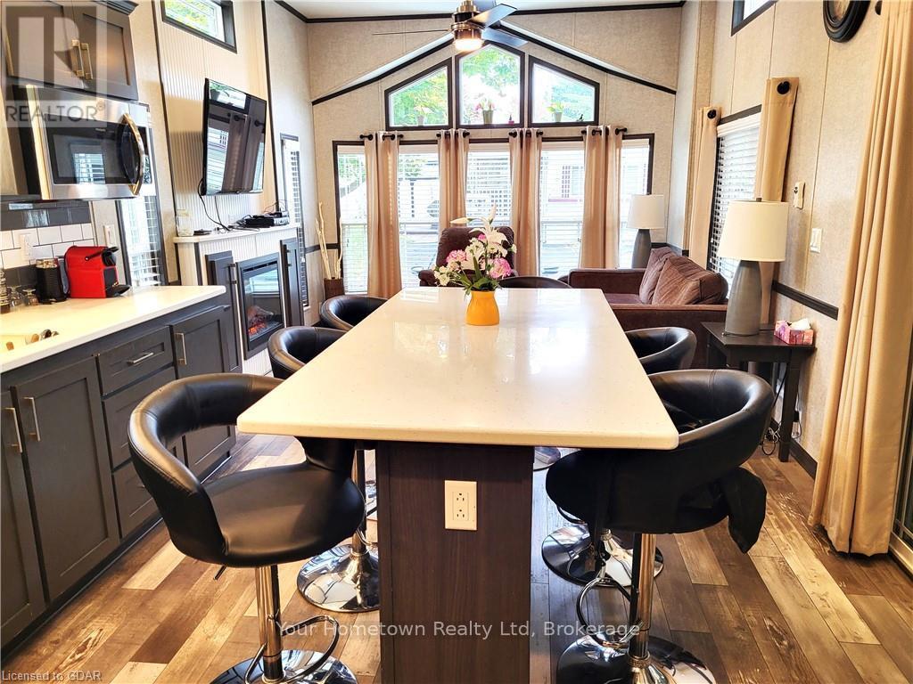 613 Oak Crescent, Centre Wellington, Ontario  N1M 2W5 - Photo 5 - X10875858