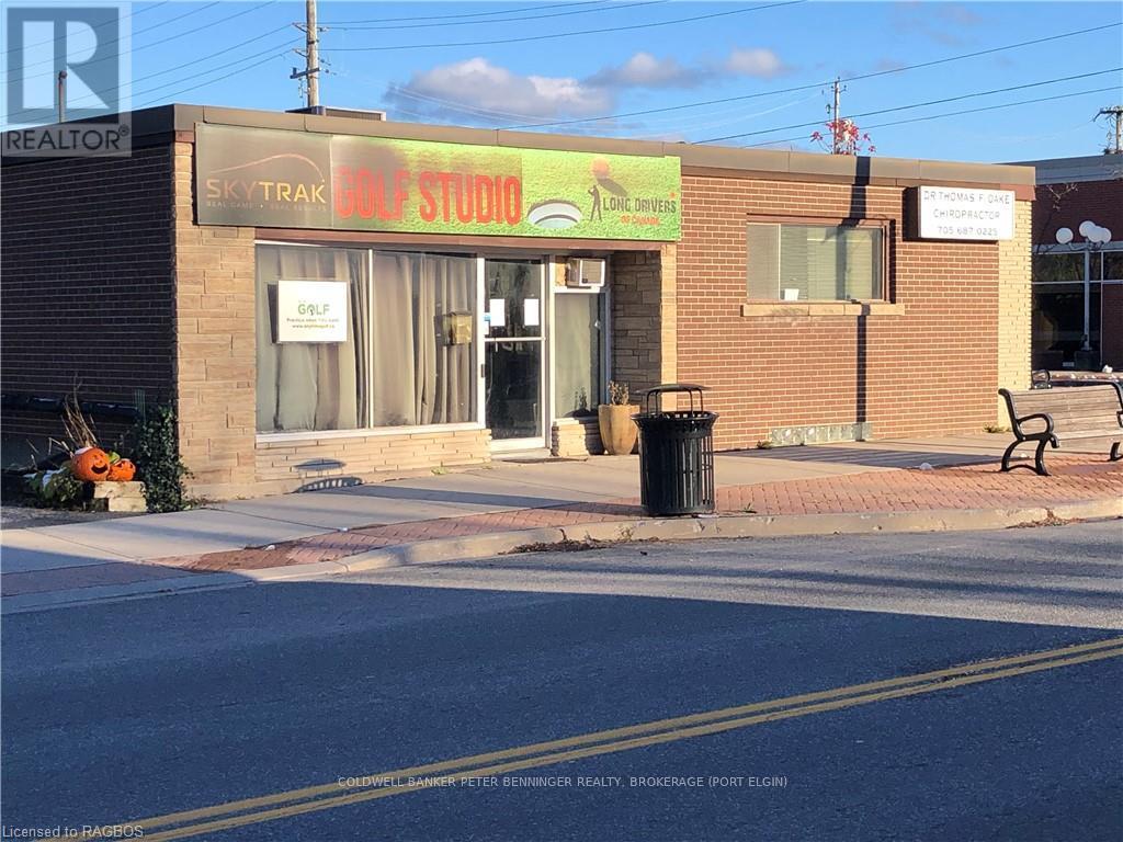 200 MUSKOKA ROAD N, Gravenhurst, Ontario