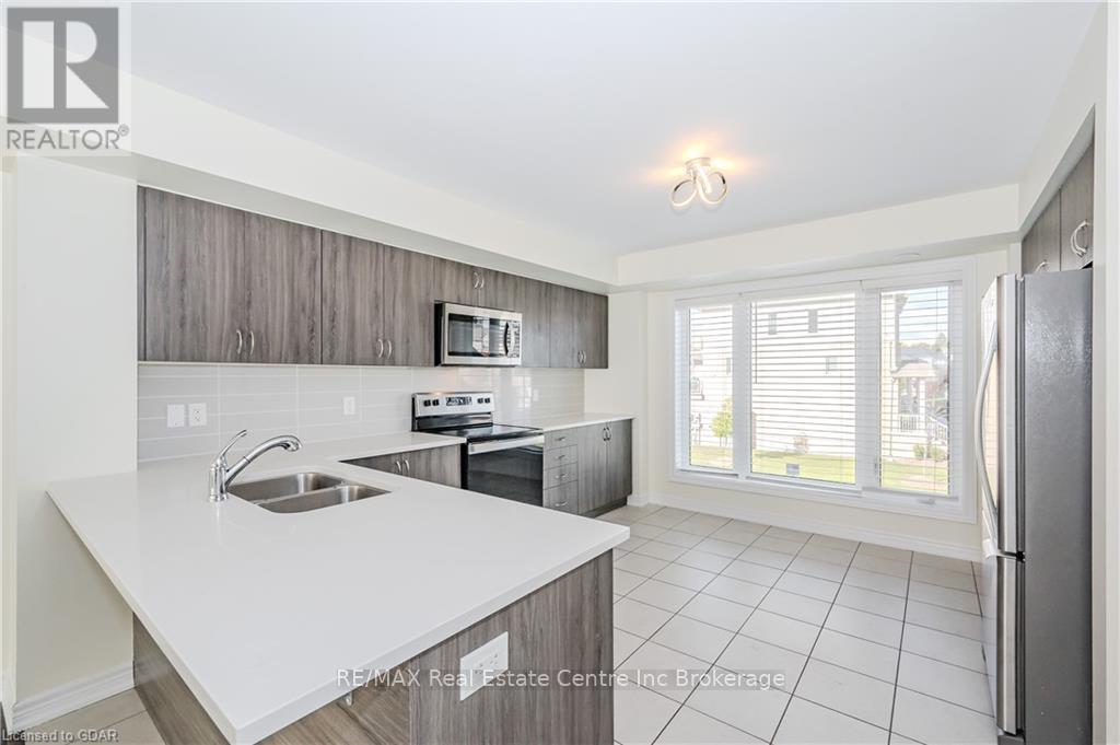 256 Law Drive, Guelph, Ontario  N1E 0P6 - Photo 17 - X10875918