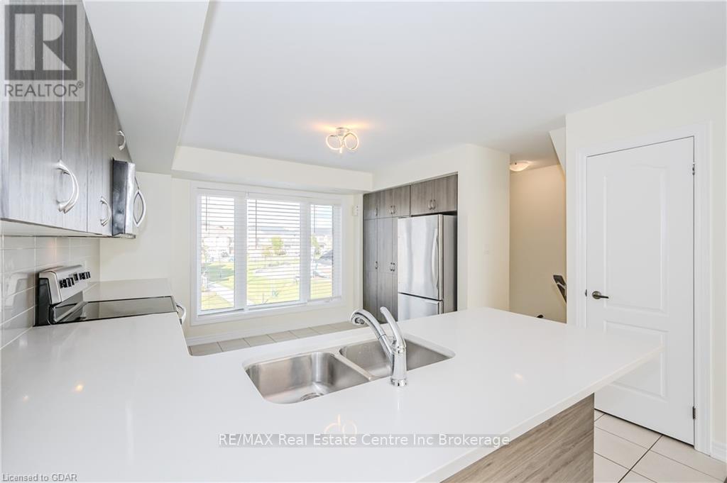 256 Law Drive, Guelph, Ontario  N1E 0P6 - Photo 19 - X10875918