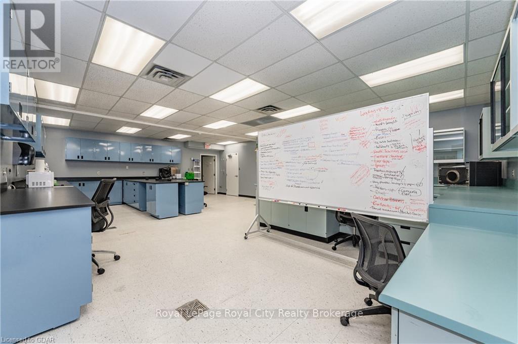 361 Southgate Drive, Guelph (Hanlon Industrial), Ontario  N1G 3M5 - Photo 37 - X10875946