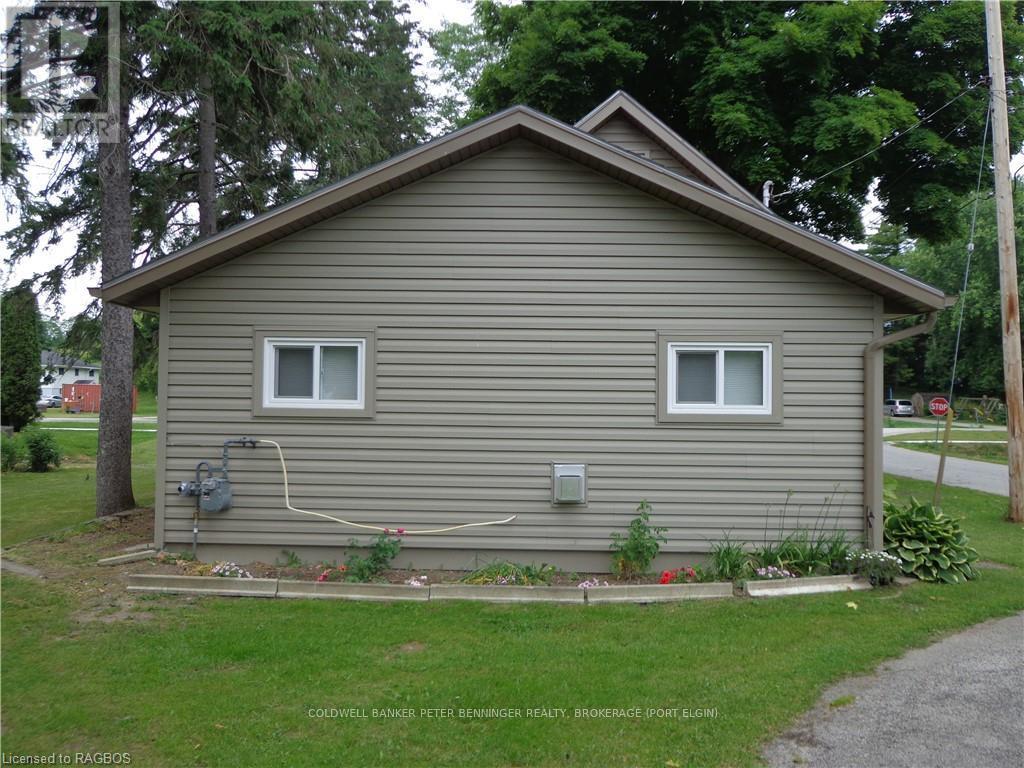 6 Murdoch Street, Arran-Elderslie, Ontario  N0G 2N0 - Photo 8 - X10847469