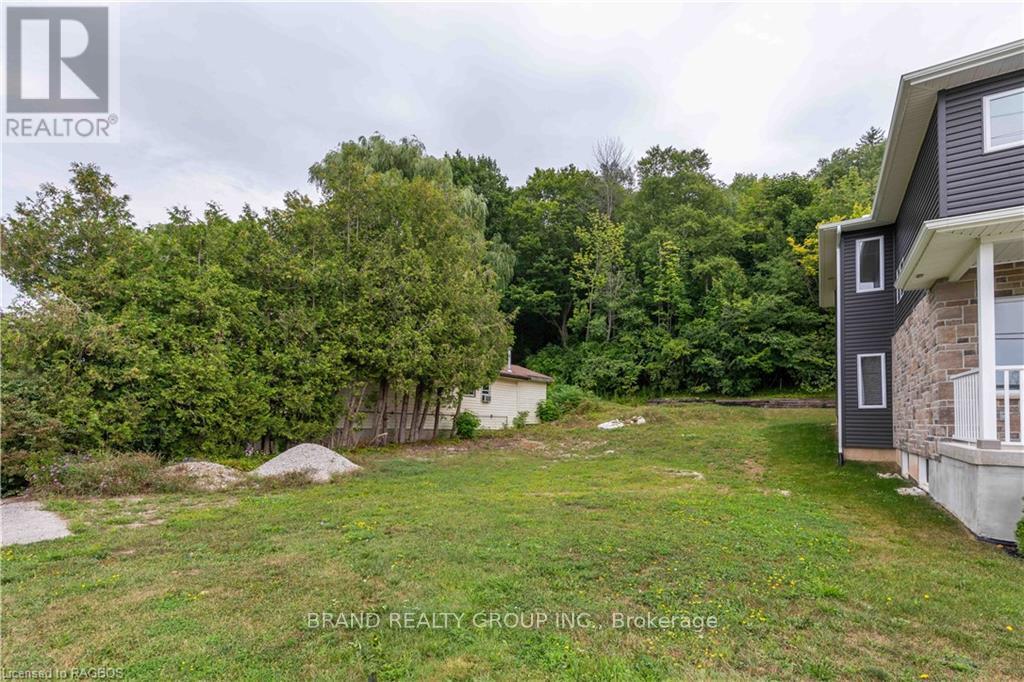 2395 3rd Avenue E, Owen Sound, Ontario  N4K 2M5 - Photo 2 - X10848952