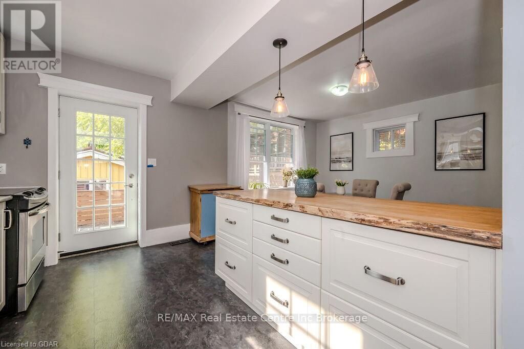 54 Eramosa Road, Guelph, Ontario  N1E 2L5 - Photo 10 - X10876171