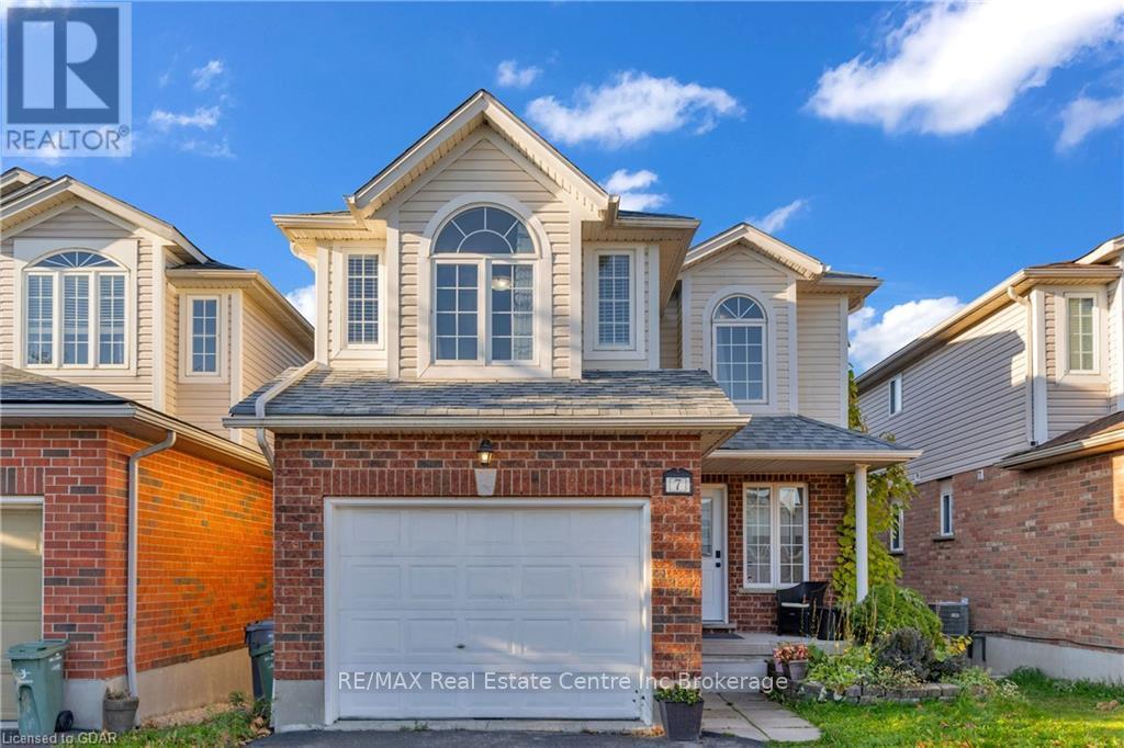 7 DROHAN DRIVE, guelph (clairfields), Ontario