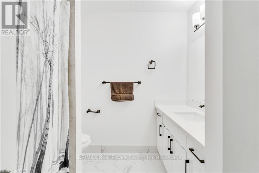 7 Drohan Drive, Guelph (Clairfields), Ontario  N1G 5H6 - Photo 23 - X10876266