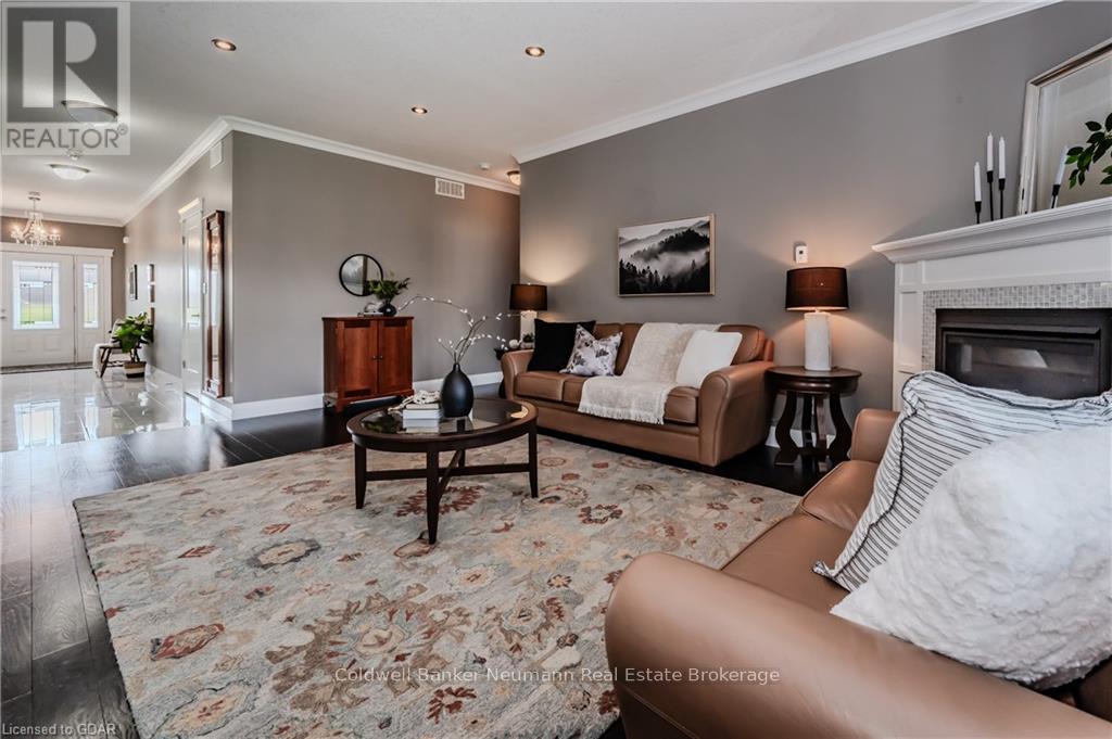 970 Reserve Avenue S, North Perth (Listowel), Ontario  N4W 0B7 - Photo 9 - X10876285