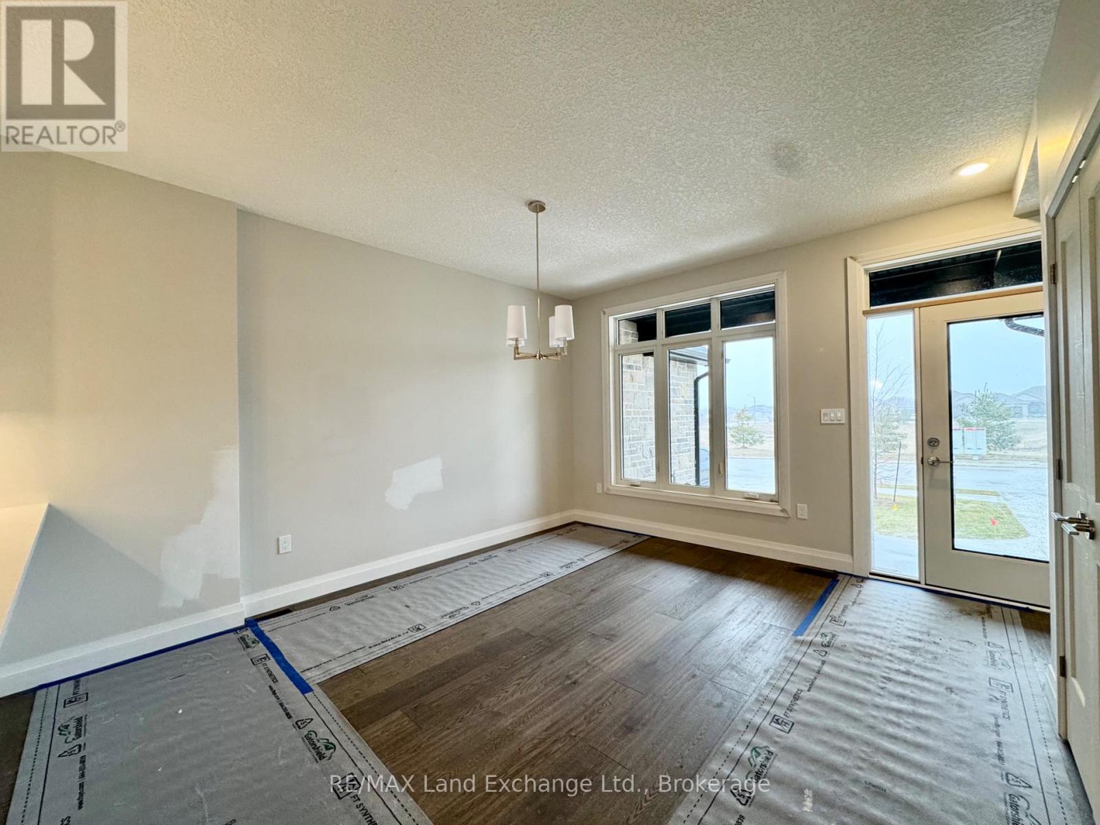 358 Rosner Drive, Saugeen Shores, Ontario  N0H 2C8 - Photo 3 - X10849516