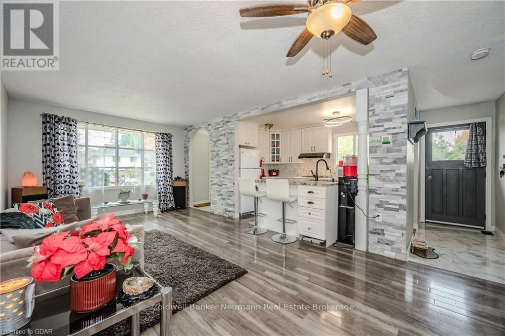 39 Inverness Drive, Guelph (Waverley), Ontario  N1E 3M1 - Photo 6 - X10876143