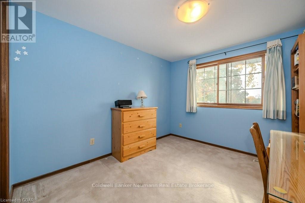 40 Keats Crescent, Guelph, Ontario  N1G 3B2 - Photo 11 - X10876364