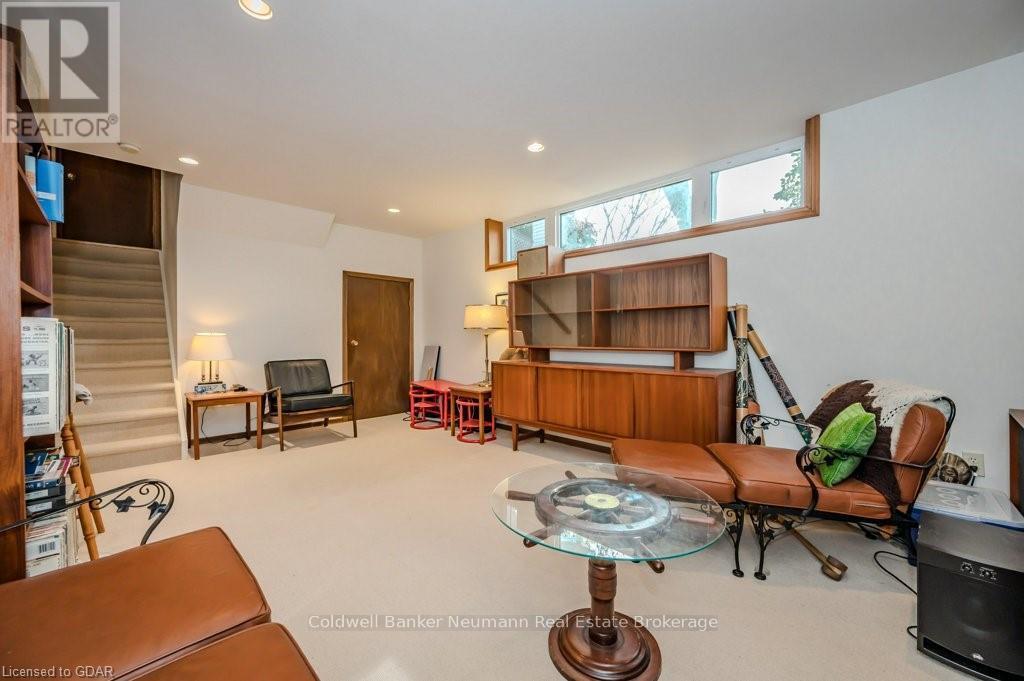 40 Keats Crescent, Guelph, Ontario  N1G 3B2 - Photo 16 - X10876364