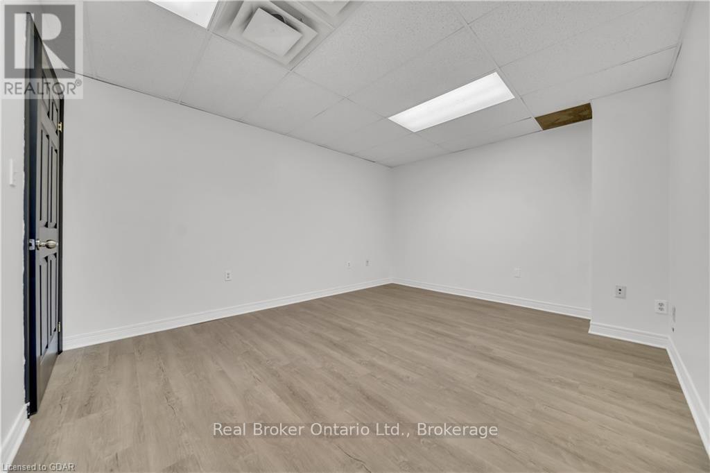 81 Malcolm Road, Guelph (Northwest Industrial Park), Ontario  N1K 1A7 - Photo 11 - X10876826