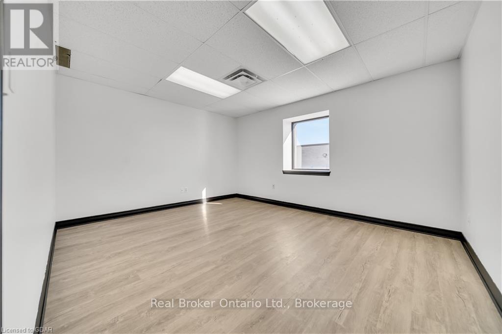 81 Malcolm Road, Guelph (Northwest Industrial Park), Ontario  N1K 1A7 - Photo 12 - X10876826