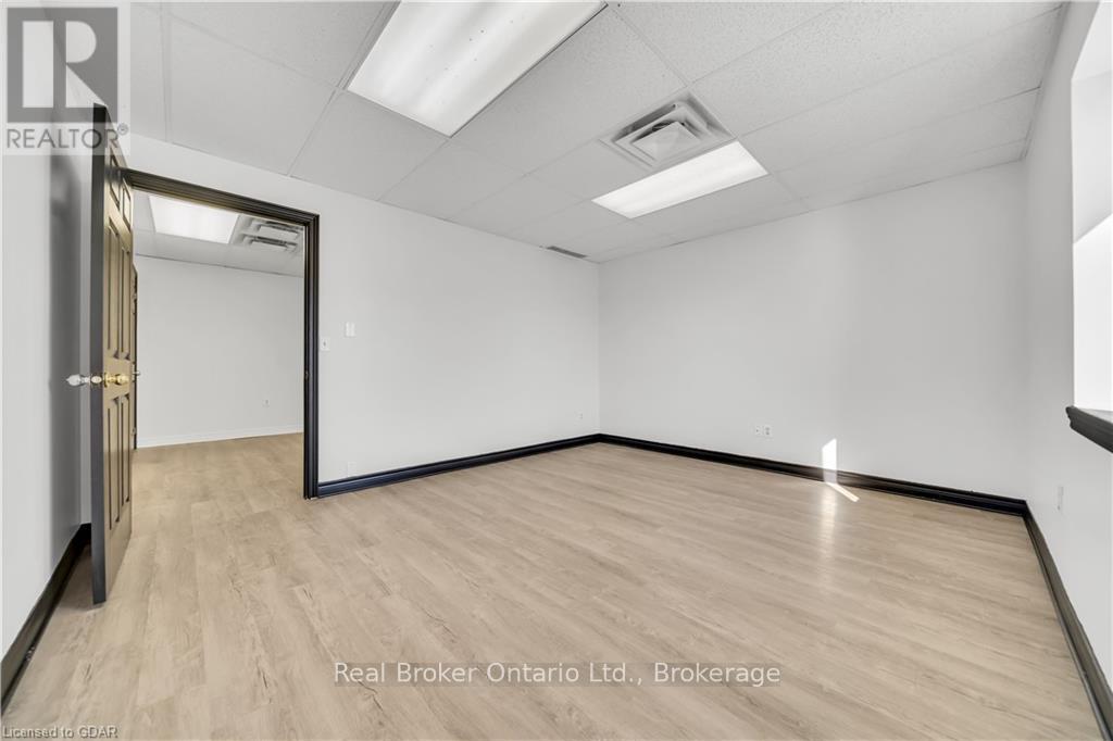 81 Malcolm Road, Guelph (Northwest Industrial Park), Ontario  N1K 1A7 - Photo 13 - X10876826