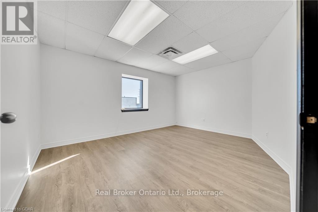 81 Malcolm Road, Guelph (Northwest Industrial Park), Ontario  N1K 1A7 - Photo 14 - X10876826