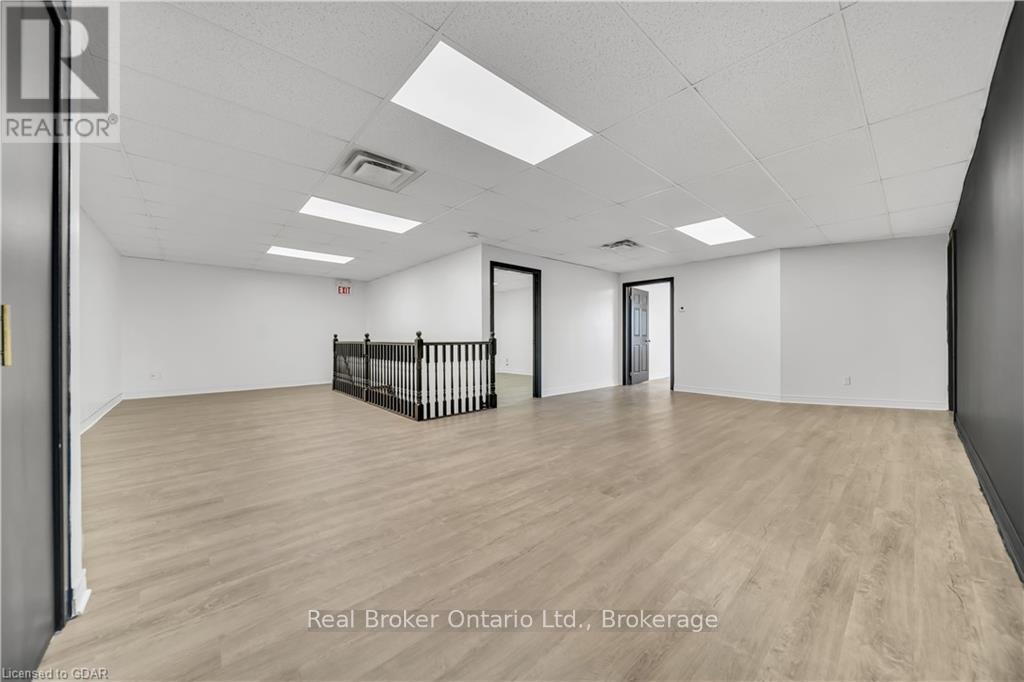 81 Malcolm Road, Guelph (Northwest Industrial Park), Ontario  N1K 1A7 - Photo 6 - X10876826