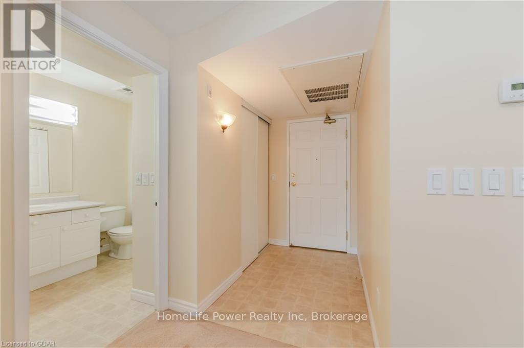 506 - 20 St George Street, Kitchener, Ontario  N2G 2S7 - Photo 4 - X10876871