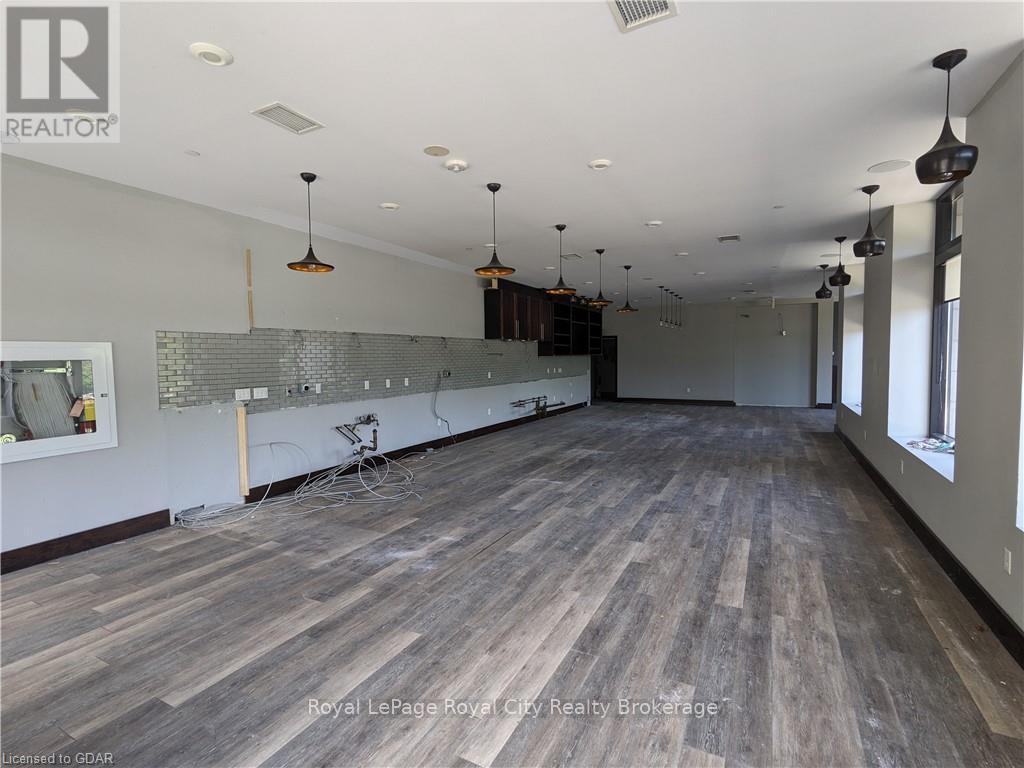 1 - 160 Macdonell Street, Guelph, Ontario  N1H 0A9 - Photo 2 - X10877101