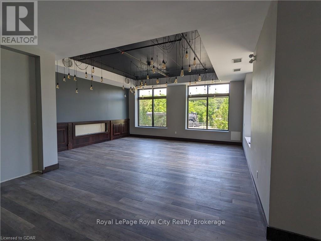 1 - 160 Macdonell Street, Guelph, Ontario  N1H 0A9 - Photo 4 - X10877101