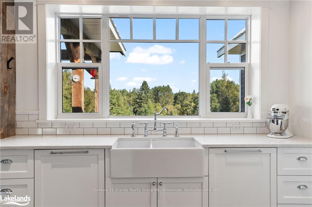 2194 Unicorn Road, Dysart Et Al, Ontario  K0M 1S0 - Photo 20 - X10894927