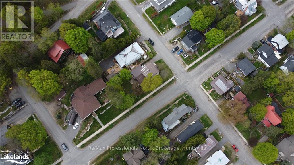 19 Lansdowne Street W, Huntsville, Ontario  P1H 1W1 - Photo 39 - X10895345