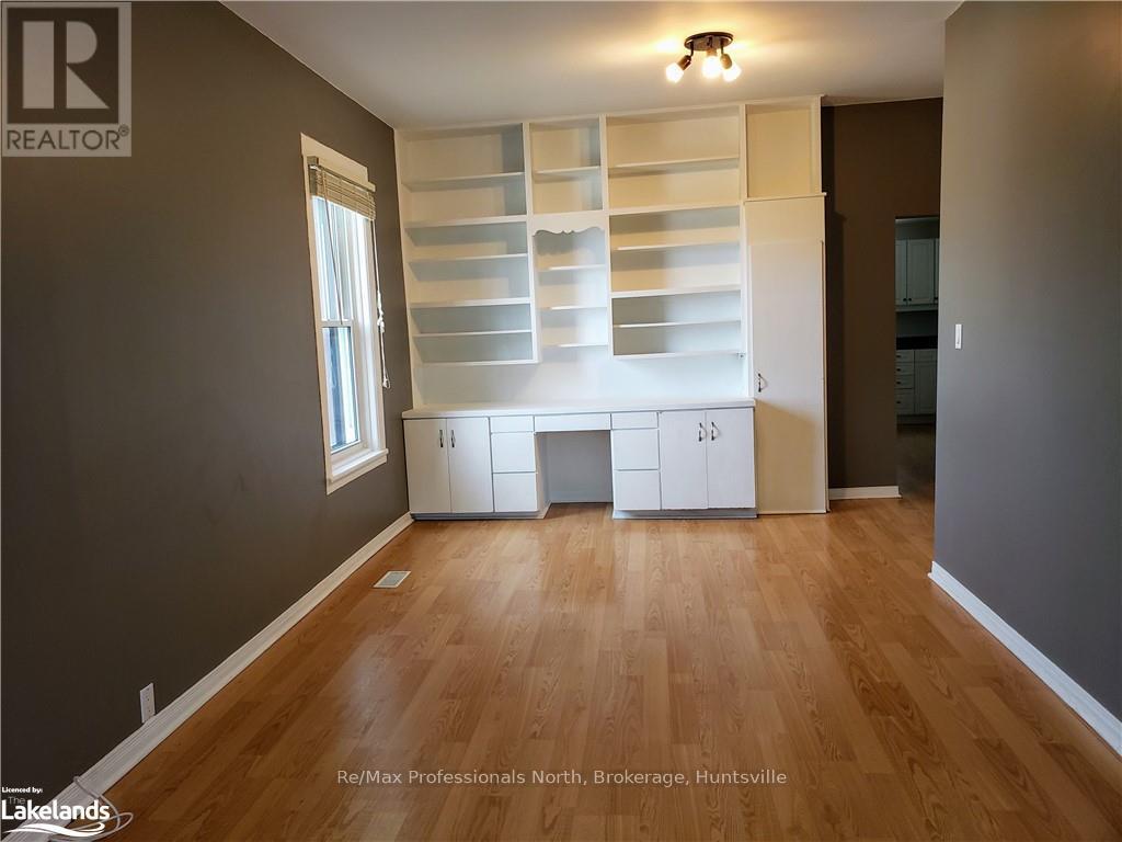 19 Lansdowne Street W, Huntsville, Ontario  P1H 1W1 - Photo 9 - X10895345