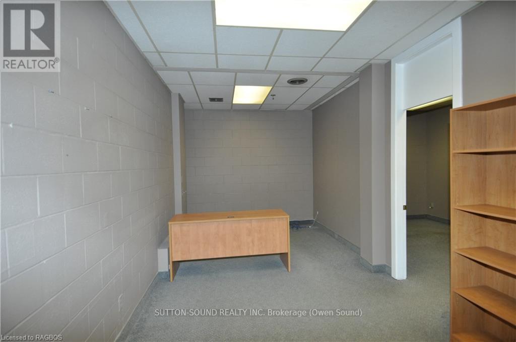 18 - 945 3rd Avenue E, Owen Sound, Ontario  N4K 2K8 - Photo 2 - X10851593