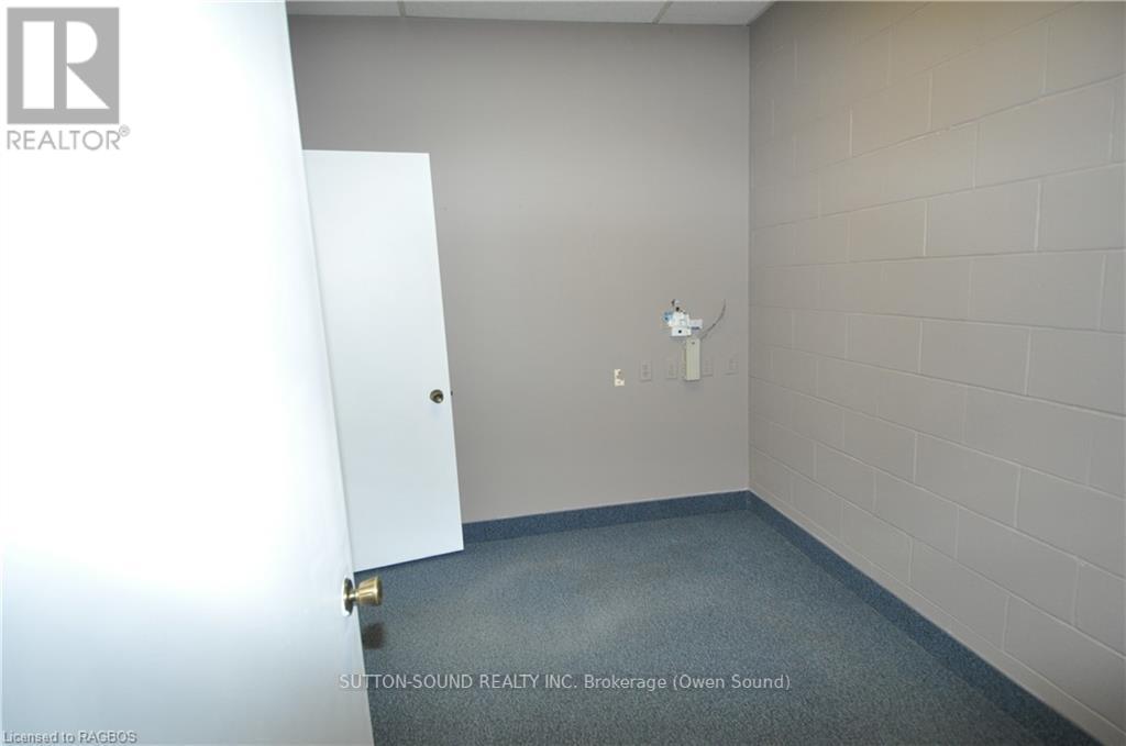 18 - 945 3rd Avenue E, Owen Sound, Ontario  N4K 2K8 - Photo 3 - X10851593