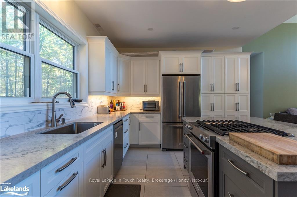 8814 Georgian Bay, Georgian Bay, Ontario  L0K 1S0 - Photo 10 - X10895464