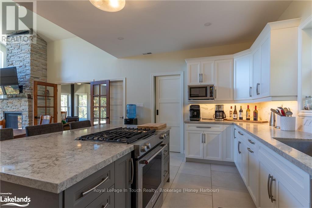 8814 Georgian Bay, Georgian Bay, Ontario  L0K 1S0 - Photo 11 - X10895464